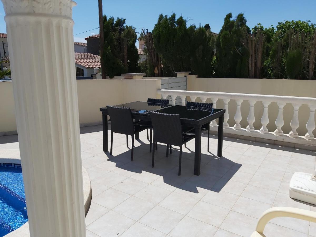 Casa Amb Piscina Privada Vila Empuriabrava Exterior foto